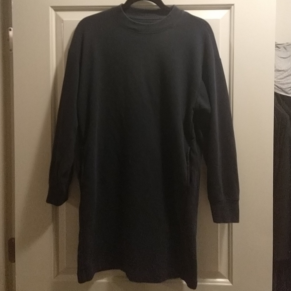 Black Sweatshirt Dress, Uniqlo
